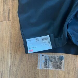 Uniqlo black Trousers size l nwt